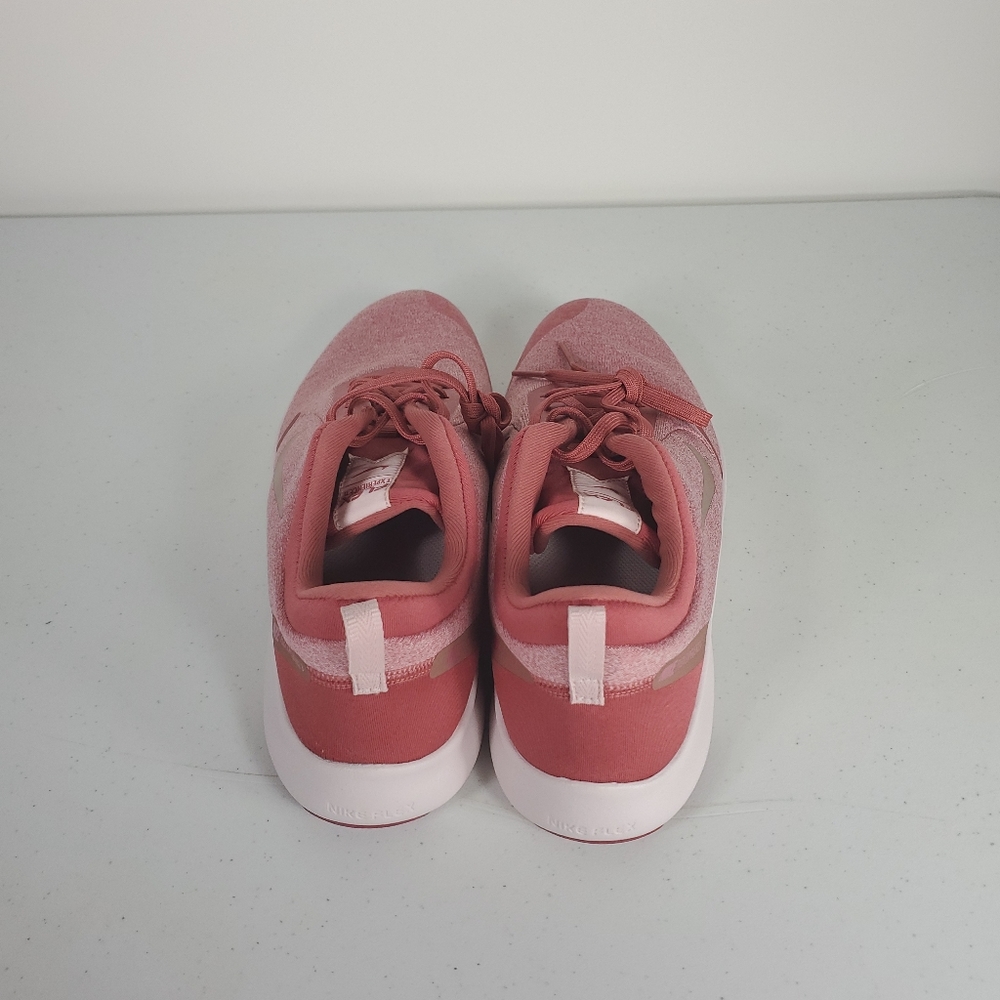 Nike Flex Experience 8 - image 5